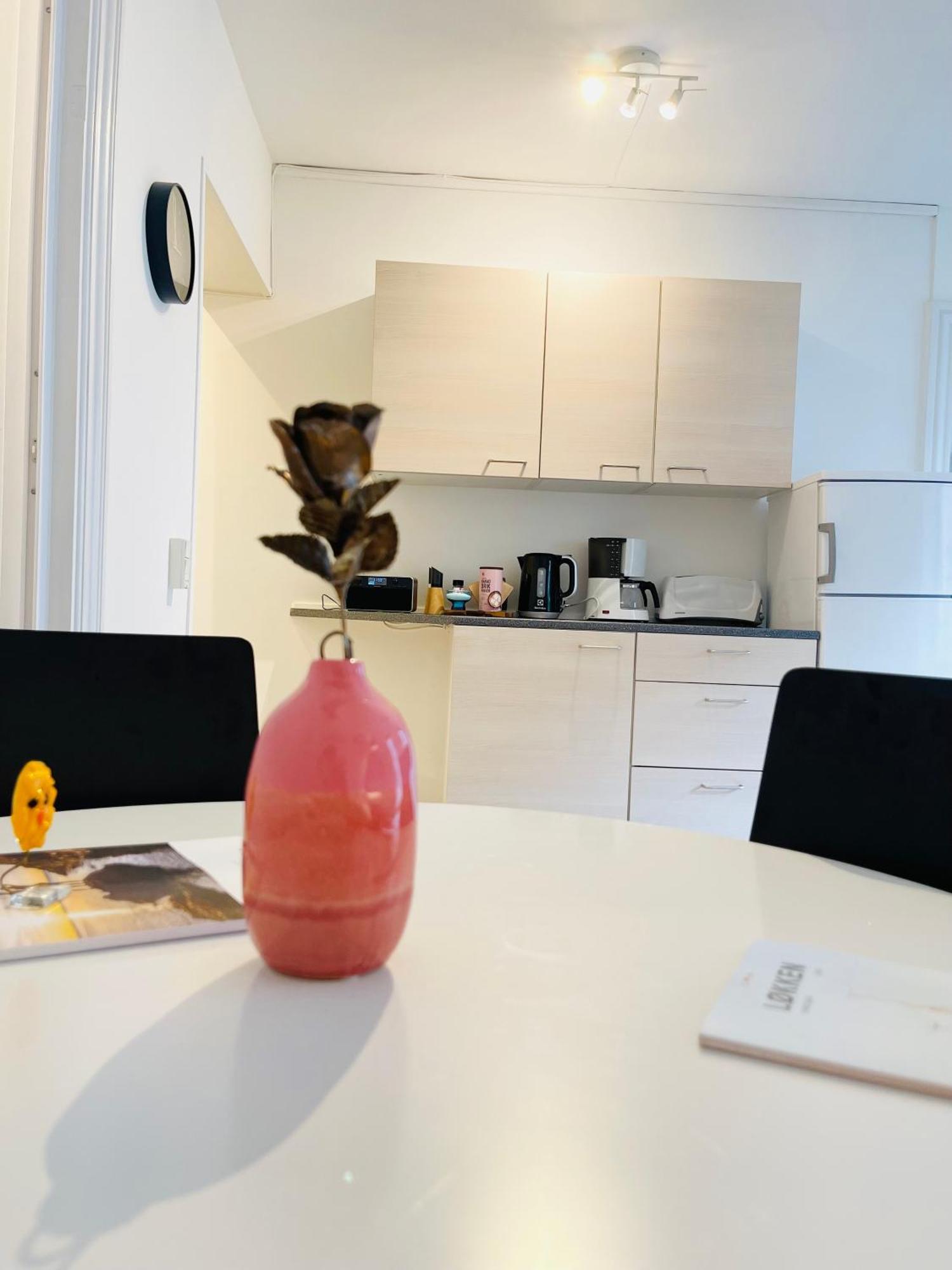 Scandinavian Apartment Hotel -Lunden 2- Central 2 Room Apartment 호르센스 외부 사진