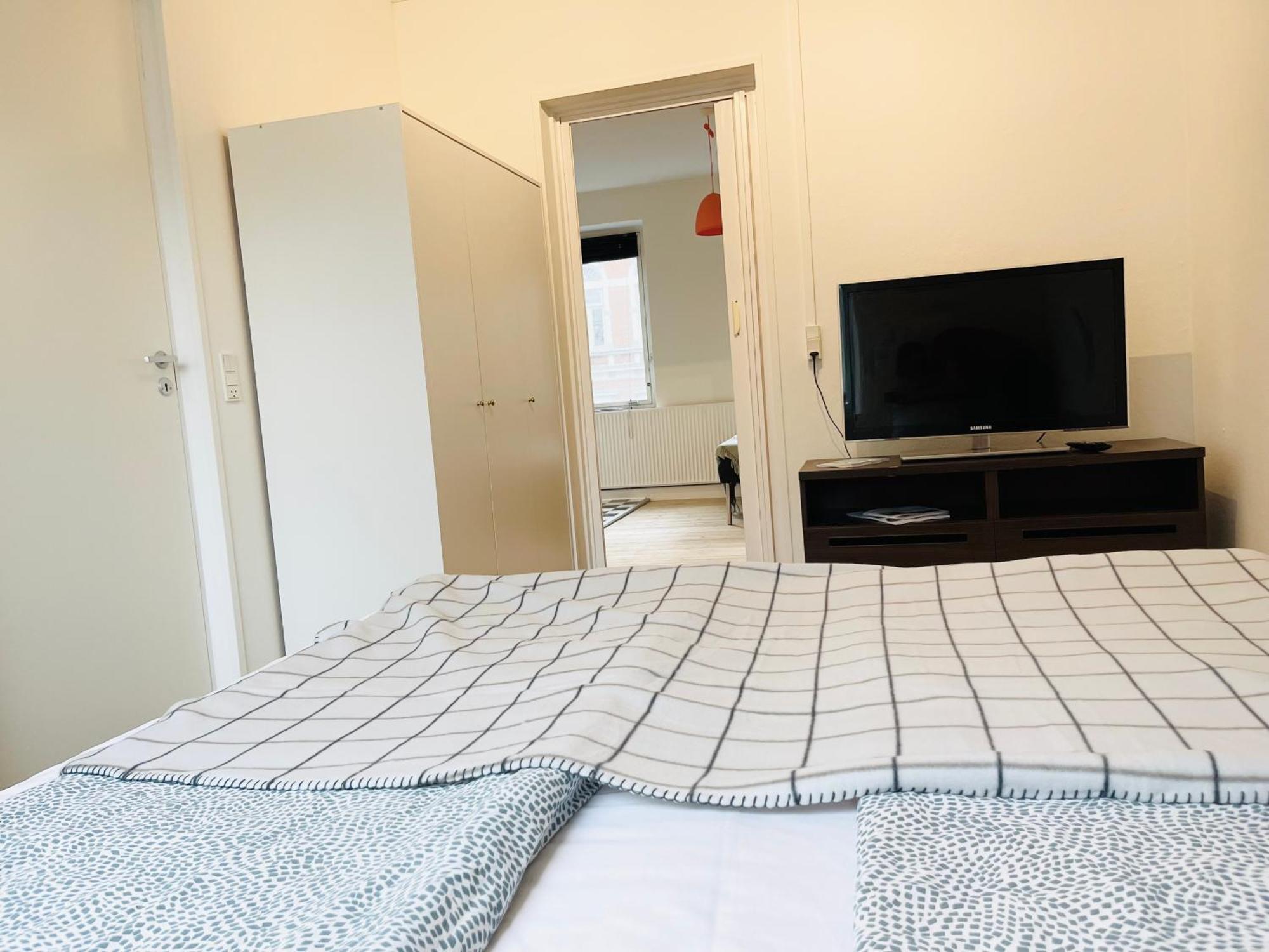 Scandinavian Apartment Hotel -Lunden 2- Central 2 Room Apartment 호르센스 외부 사진